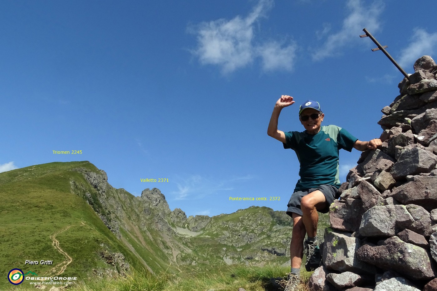 02 In alto a dx il Ponteranica centrale (2372 m) col dirimpettaio Valletto .JPG -                                